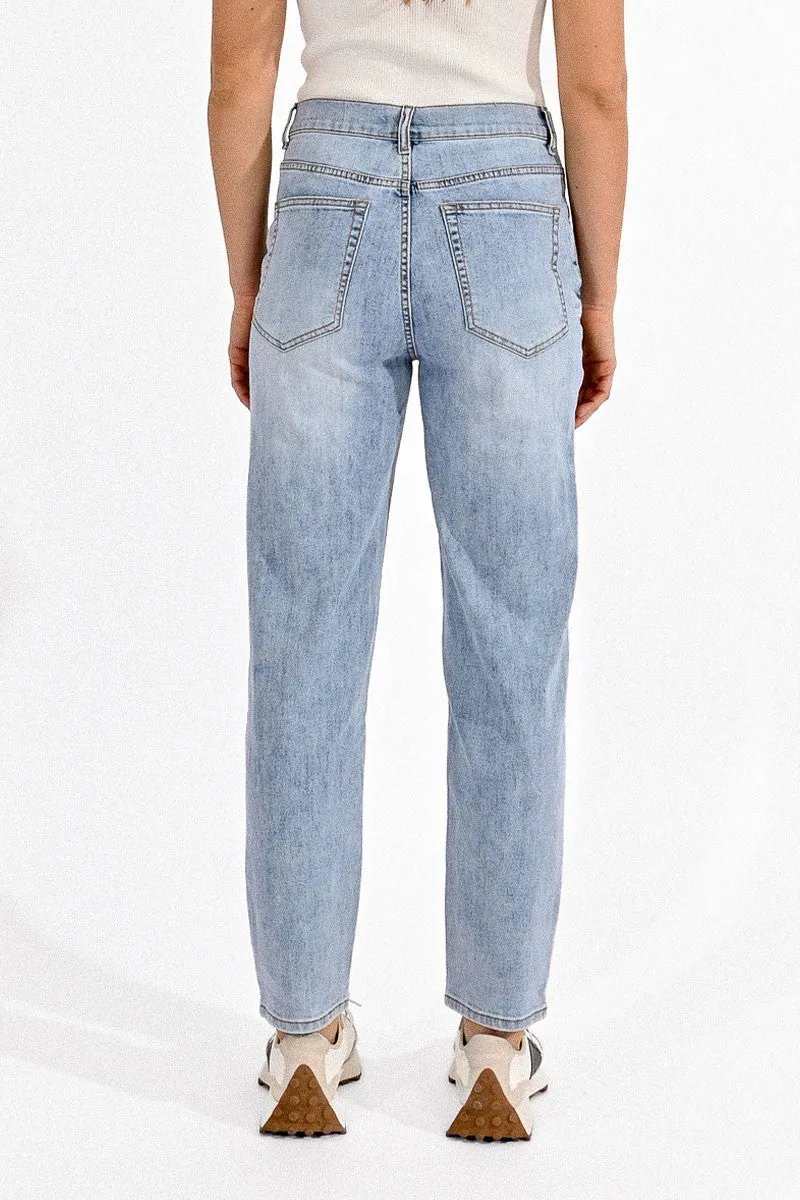 MOM JEANS
