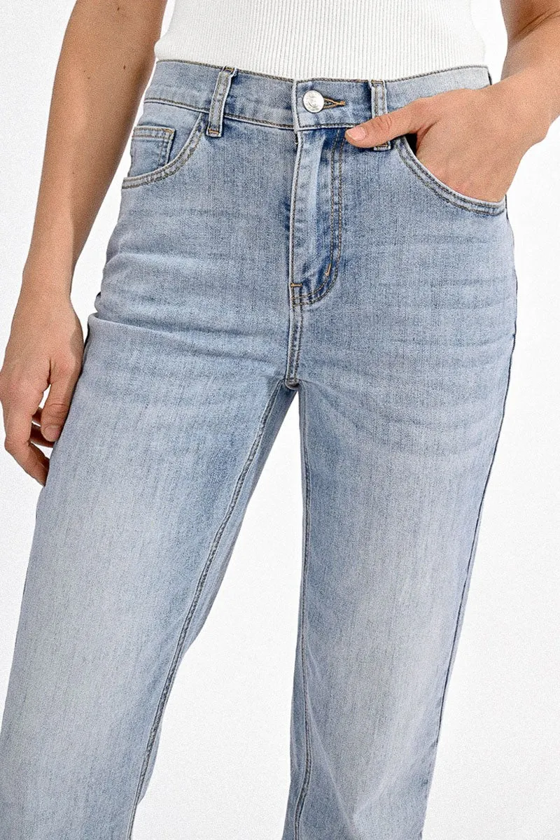 MOM JEANS