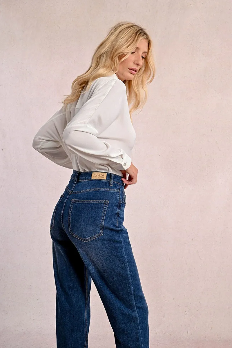 MOM JEANS