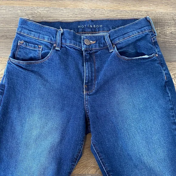 Mott &amp; Bow Jeans Women 28 Dark Wash Boyfriend Classic Minimalist Capsule