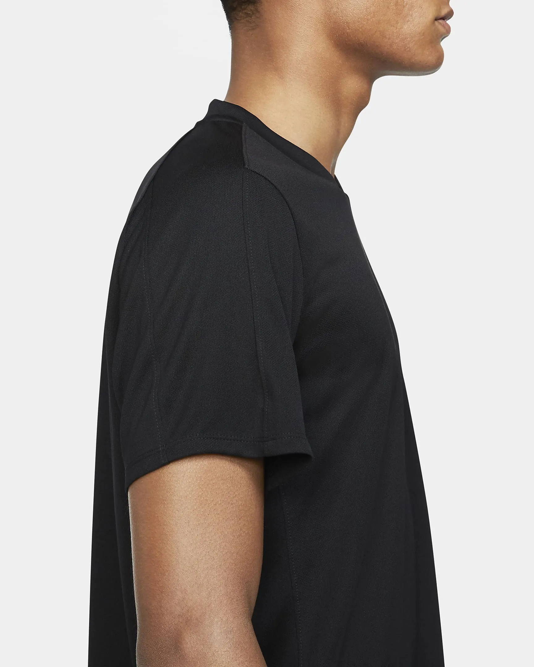 NikeCourt Dri-Fit Victory Top