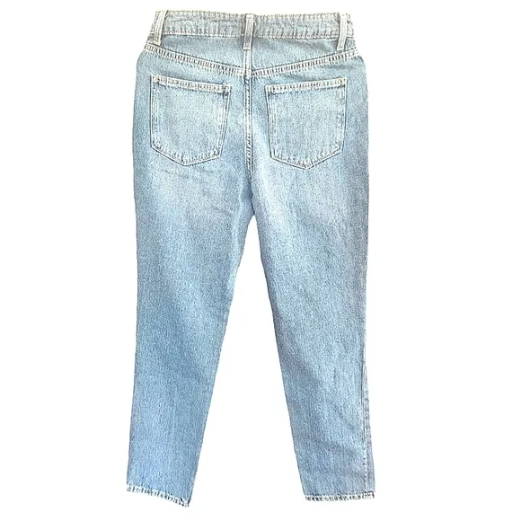 No Boundaries Medium Enzyme Juniors' Mom Jeans with NY 93 Denim Crew Patchwork