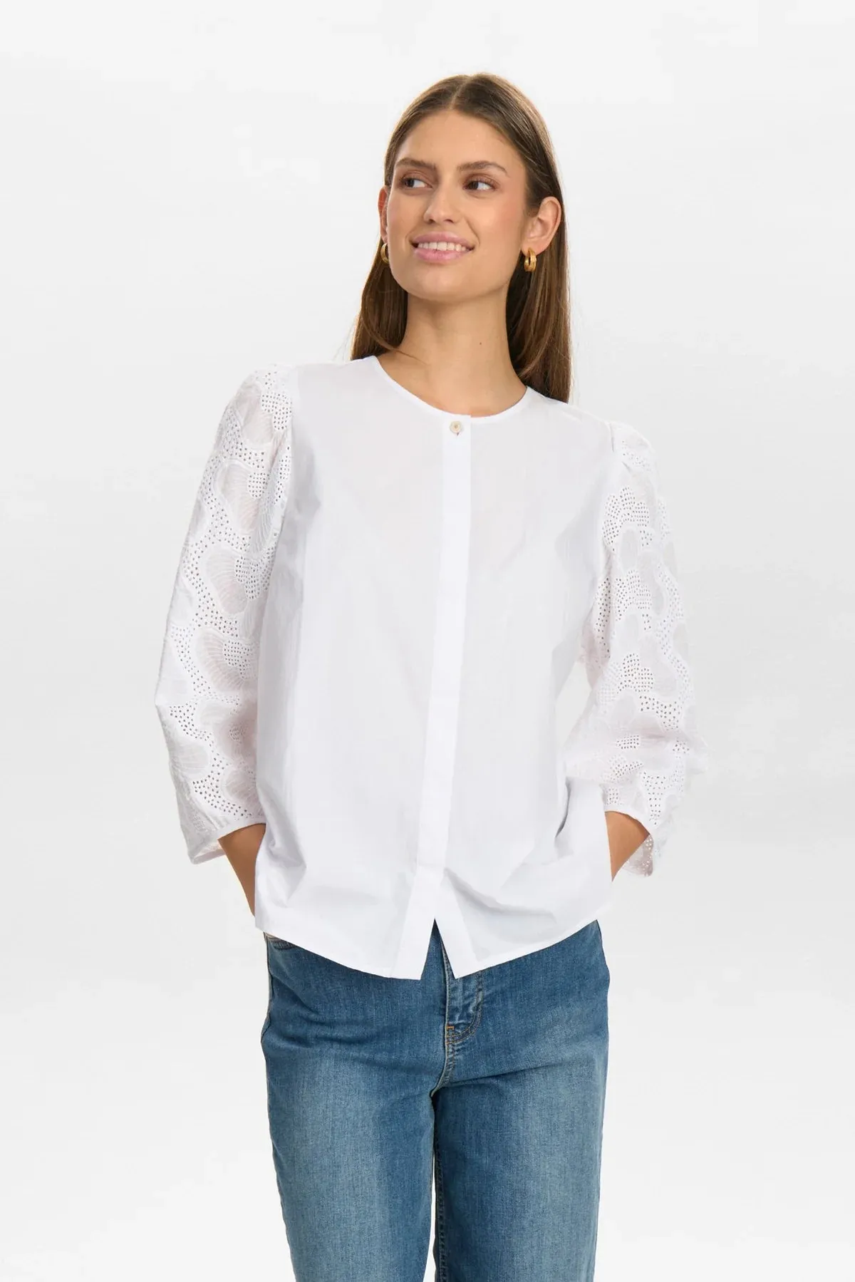Numph Nuhensley Round Neck Blouse With Broderie Sleeve