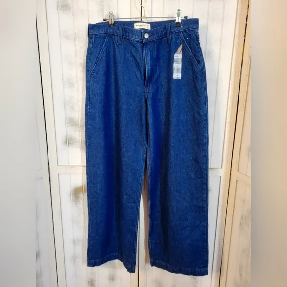 Nwot Abercrombie &amp; Fitch High Waist Mom Jeans 29x30 Wide Leg