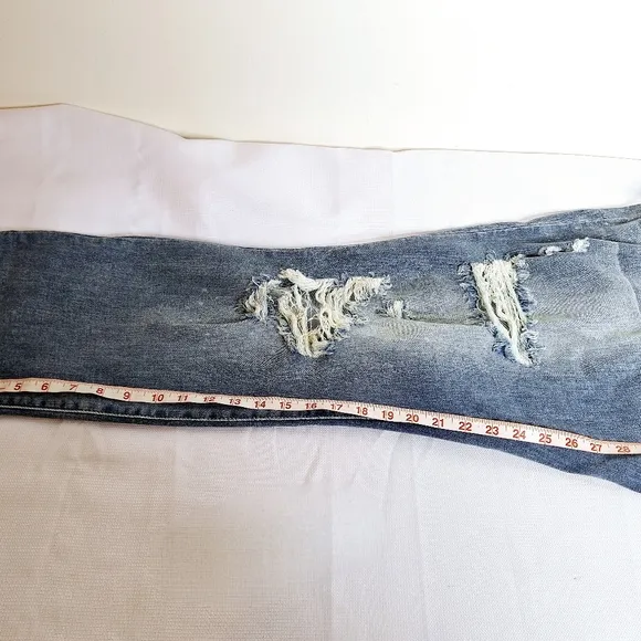 NWT Judy Blue brand&quot;The Totally Distressed Out&quot;Plus-size Boyfriend fit jeans 22W