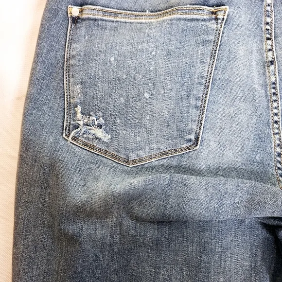 NWT Judy Blue brand&quot;The Totally Distressed Out&quot;Plus-size Boyfriend fit jeans 22W