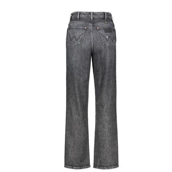 NWT  Wrangler Mom Straight Denim-Blend Jeans 33X28