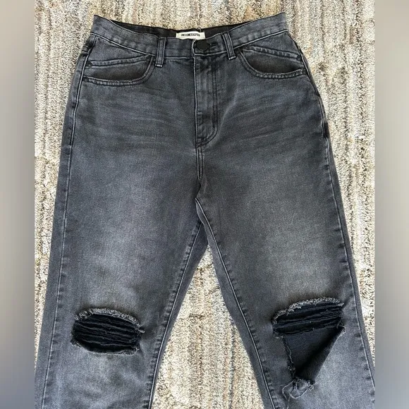One Teaspoon High Waisted Mom Fit Tapered Leg Washed Black Distressed Jeans