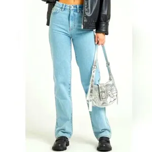 PacSun womans stretchy '90s Boyfriend Jeans size 26