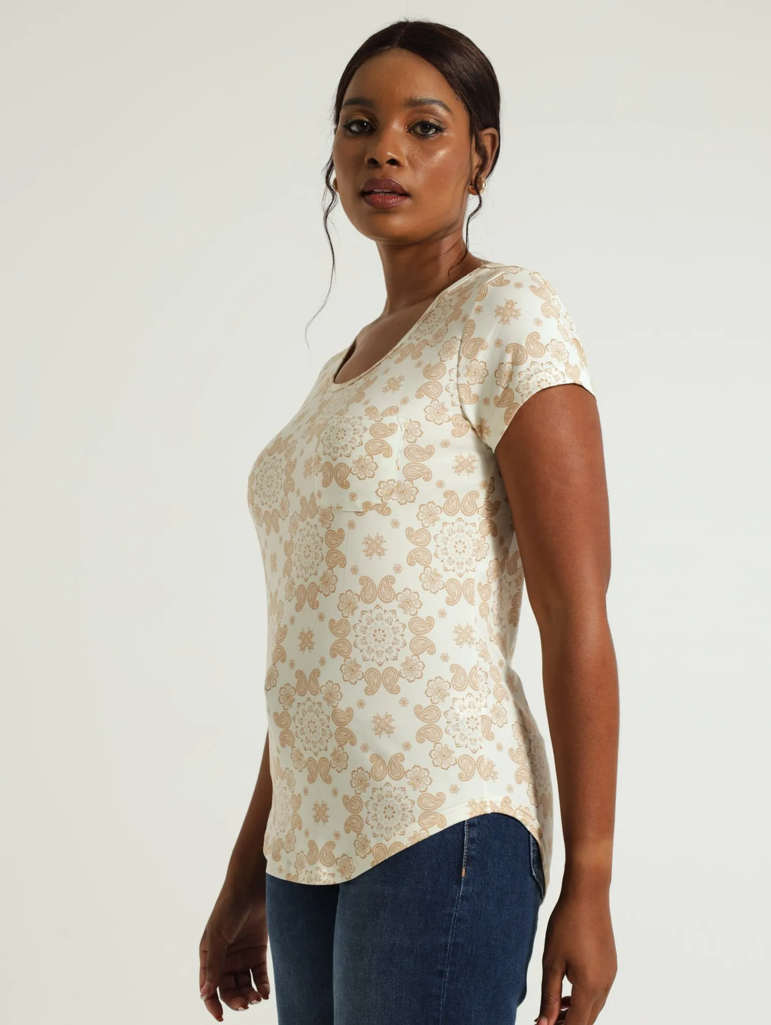 Pocket Tee - Beige