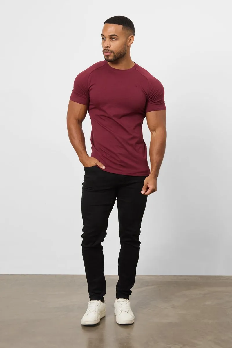 Premium Muscle Fit T-Shirt in Burgundy