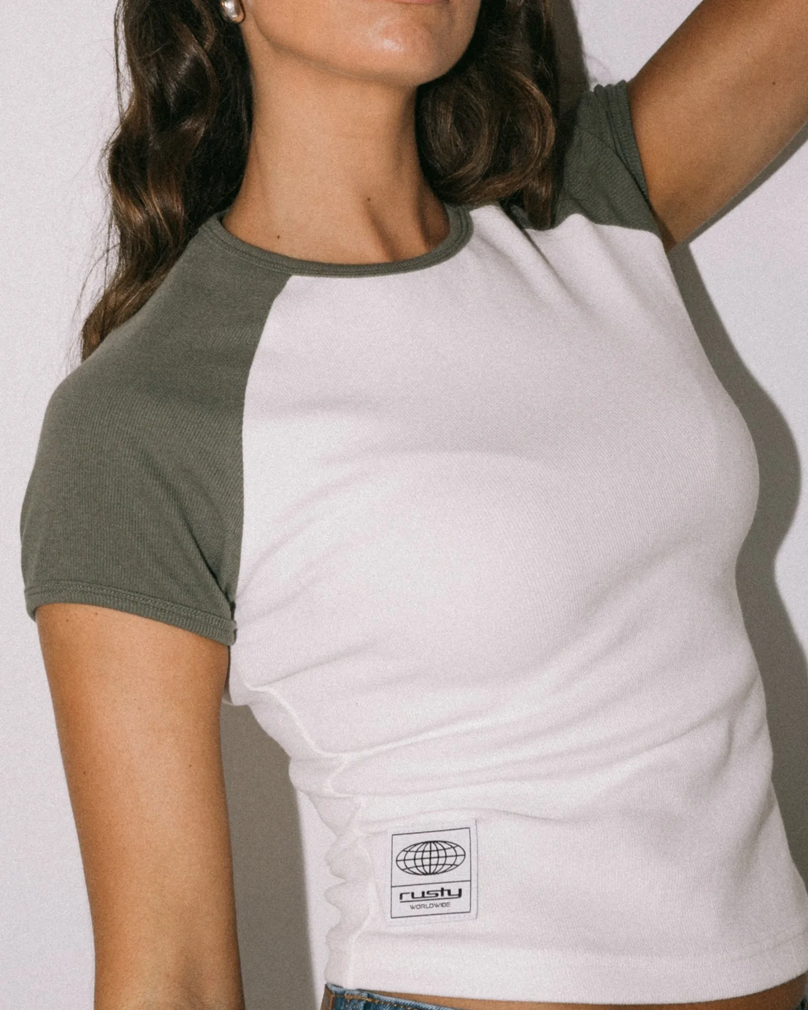 R2K RAGLAN SKIMMER TEE