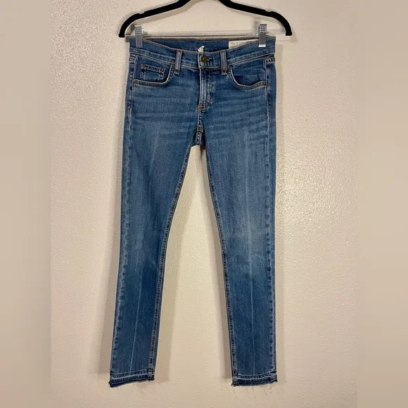 Rag &amp; Bone The Dre Low Rise Slim Boyfriend Blue Jeans in Coopers