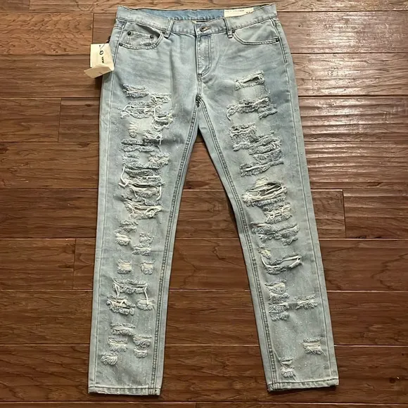 Rag &amp; Bone The Dre Thrasher Boyfriend Light Wash Jeans Size 28