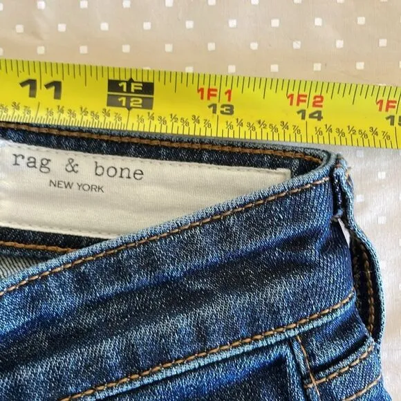 rag &amp; bone Dre Low-Rise Slim Boyfriend Jeans Size 26