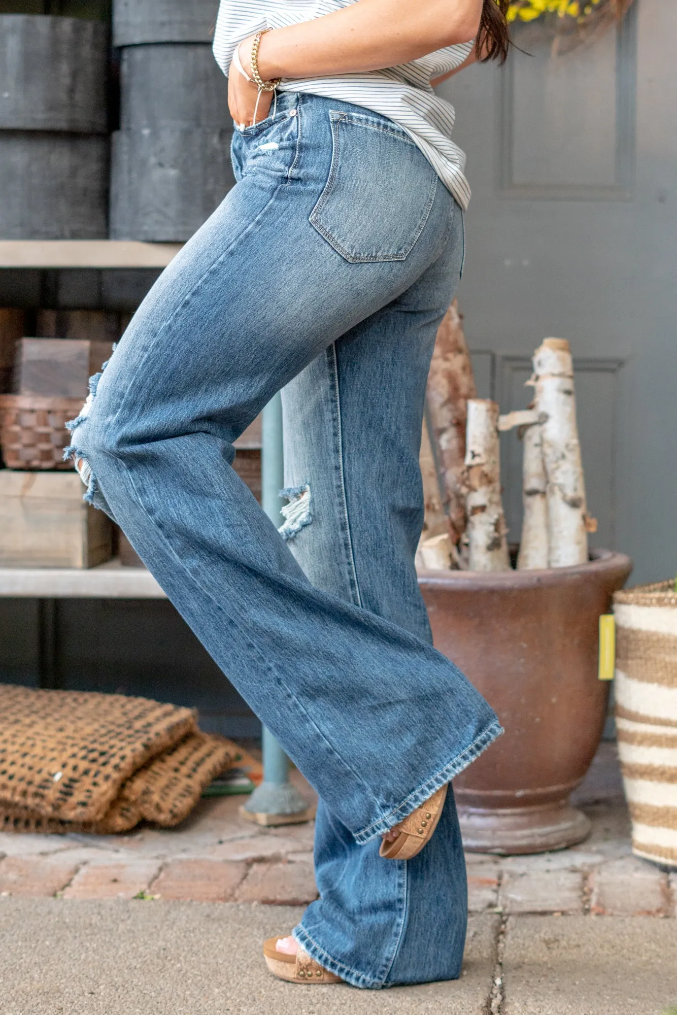 Rawlins High Rise Distressed 90s Flare