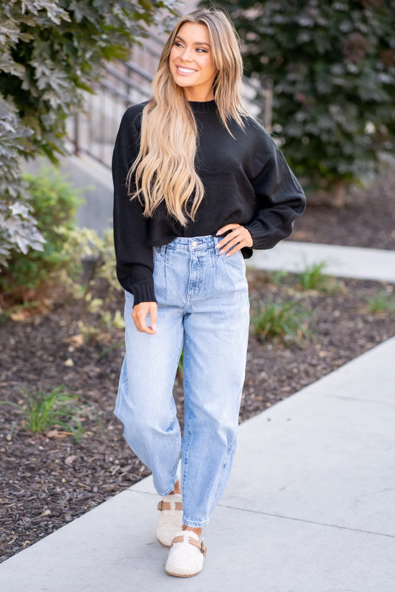 Rea Ultra High Rise Wide Tapered Fit Jeans