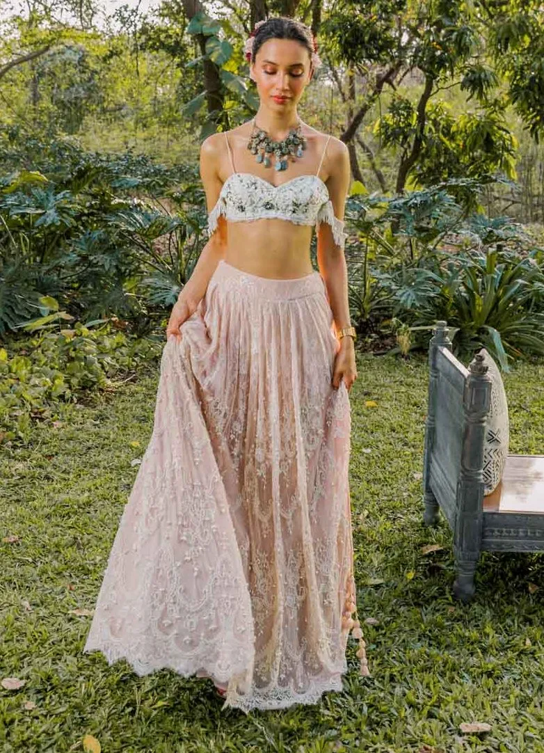 Rose Pearl And Ivory Set