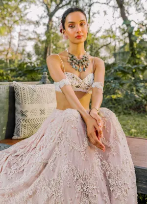 Rose Pearl And Ivory Set