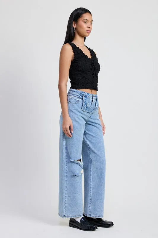 SLEEVELESS RUFFLE TOP