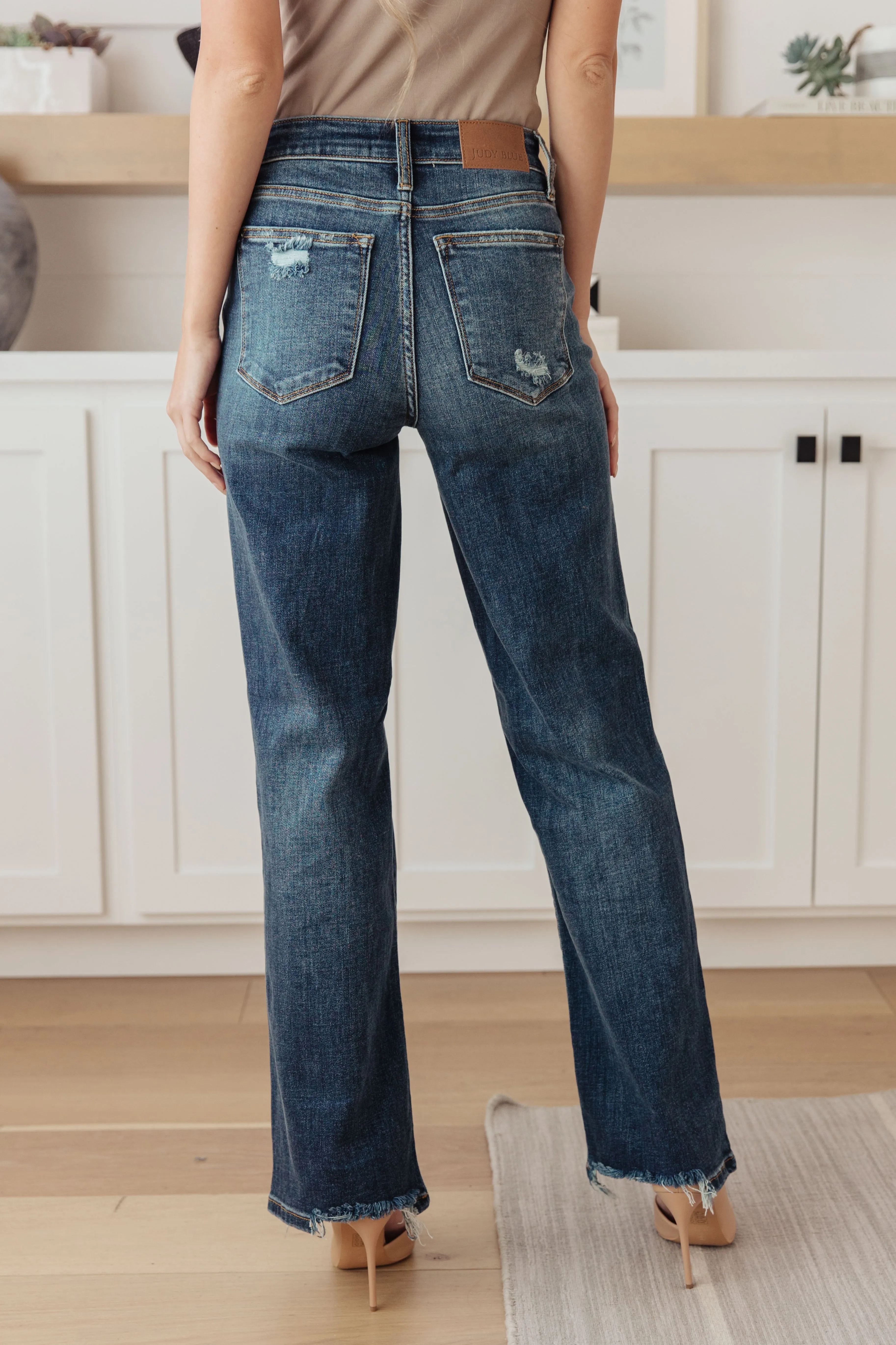 Straight Outa The 90's Judy Blue Jeans in Dark Wash