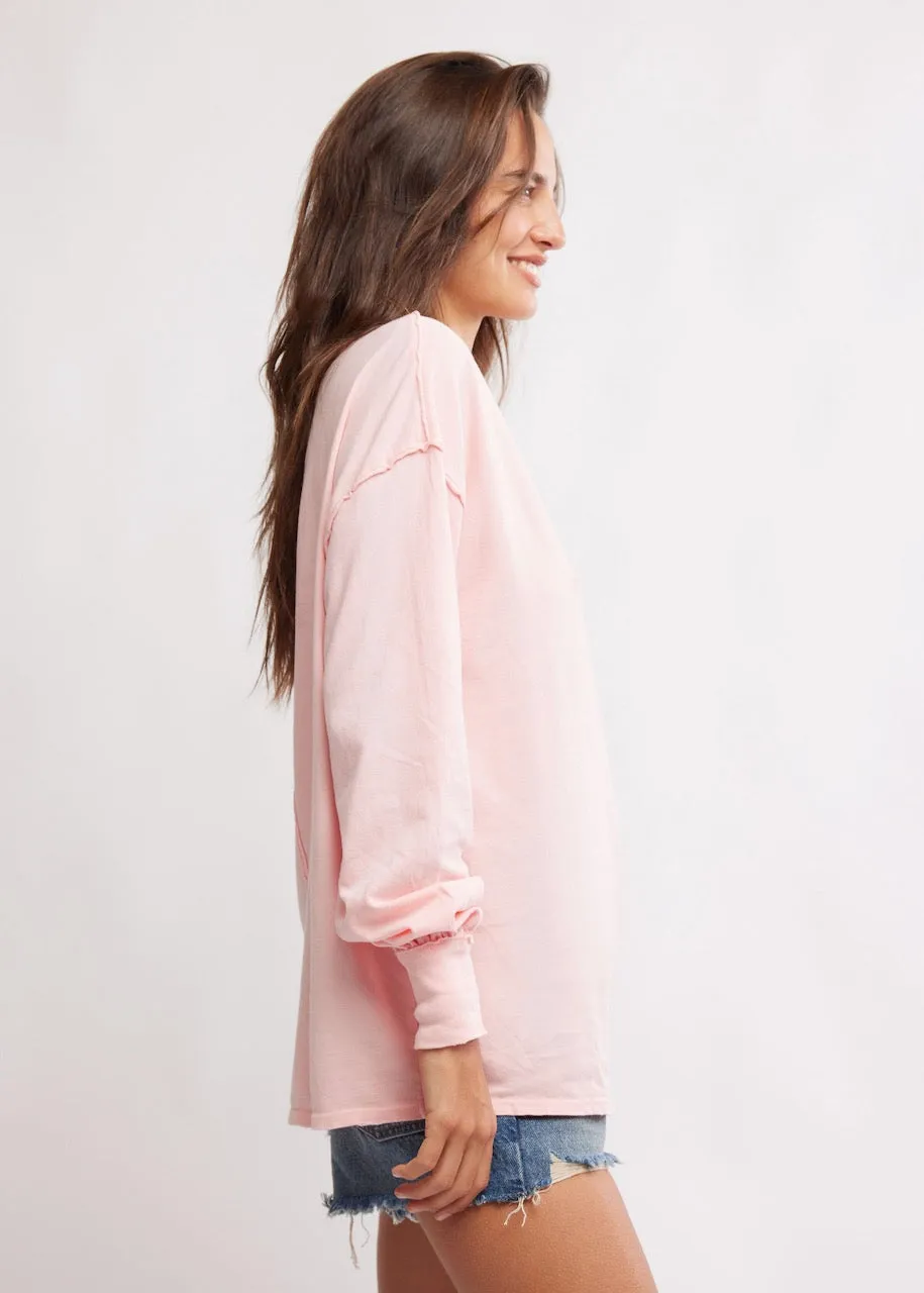 T-shirt maniche lunghe Fade Into You in Pale Rosette di Free People