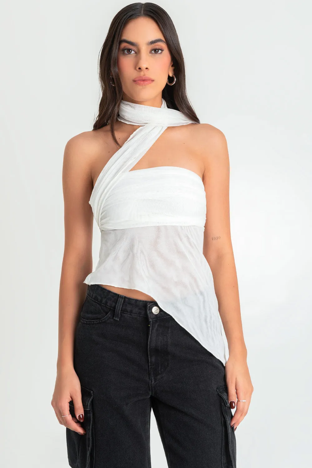 Top tubo asimétrico mesh con choker