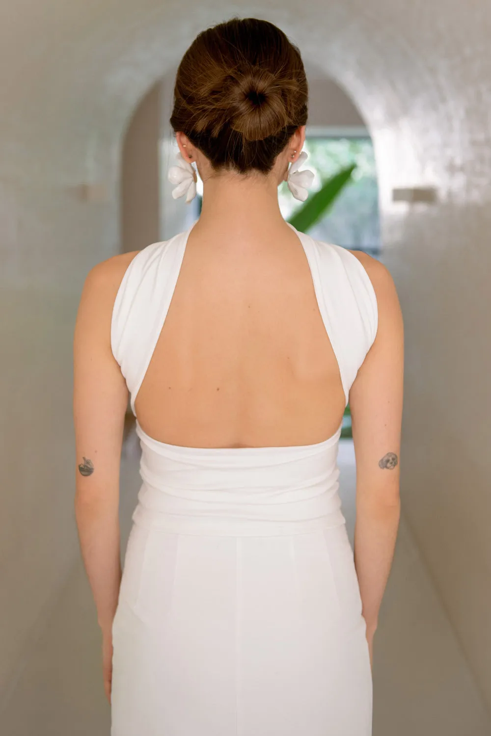 Top tubo de fit ajustado detalle choker