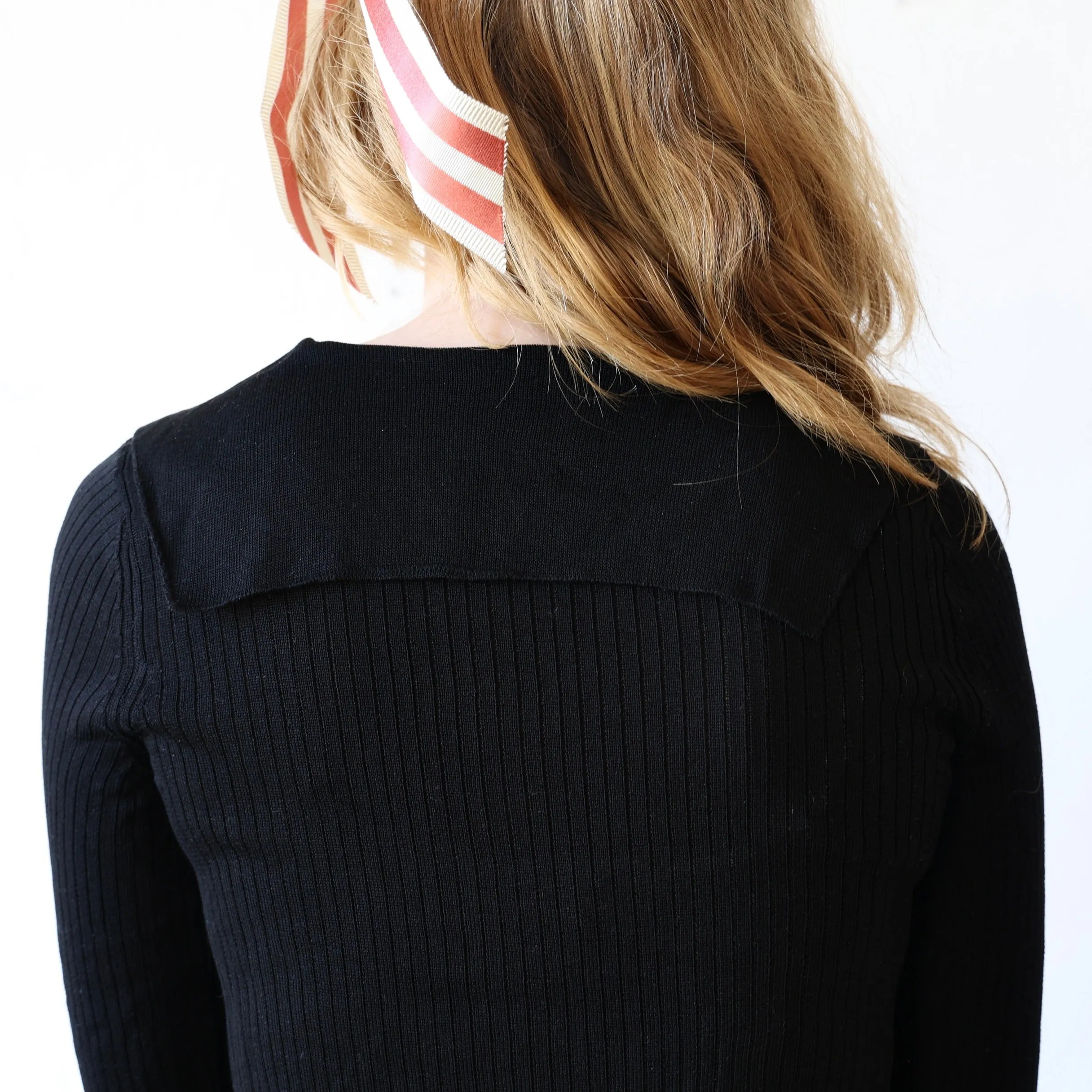 Une Heures 3/4 Button-Up Sailor Silk Knit - Black