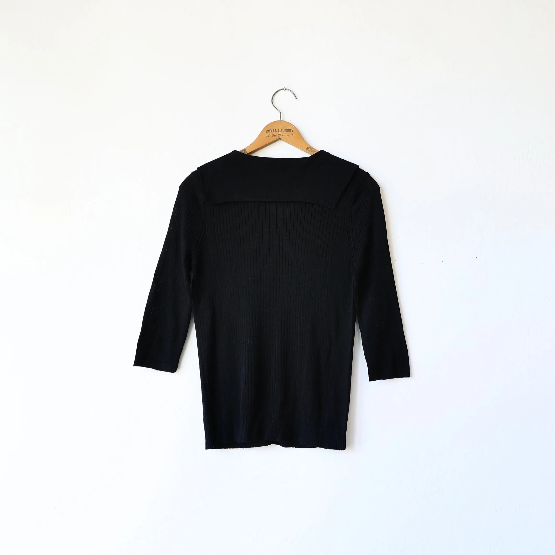 Une Heures 3/4 Button-Up Sailor Silk Knit - Black