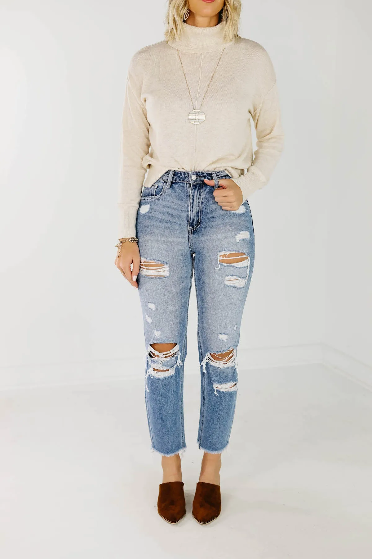 Vervet Denim | The Billie Raw Hem Mom Jean