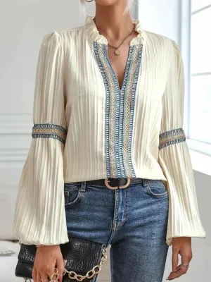 VINA - SOPHISTICATED LACE TOP