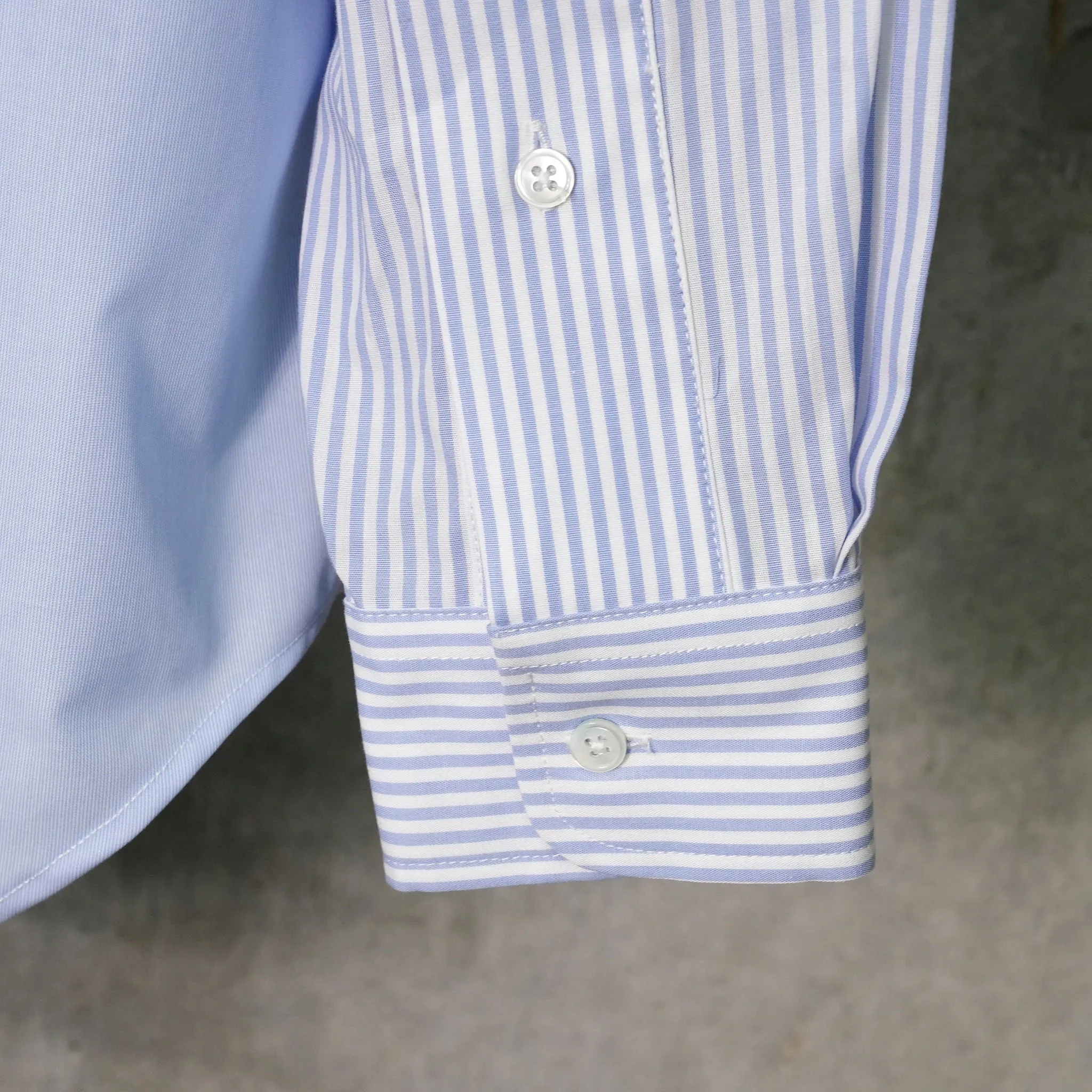 WOMEN SLOUCHY BUTTON DOWN WOVEN / BLUE