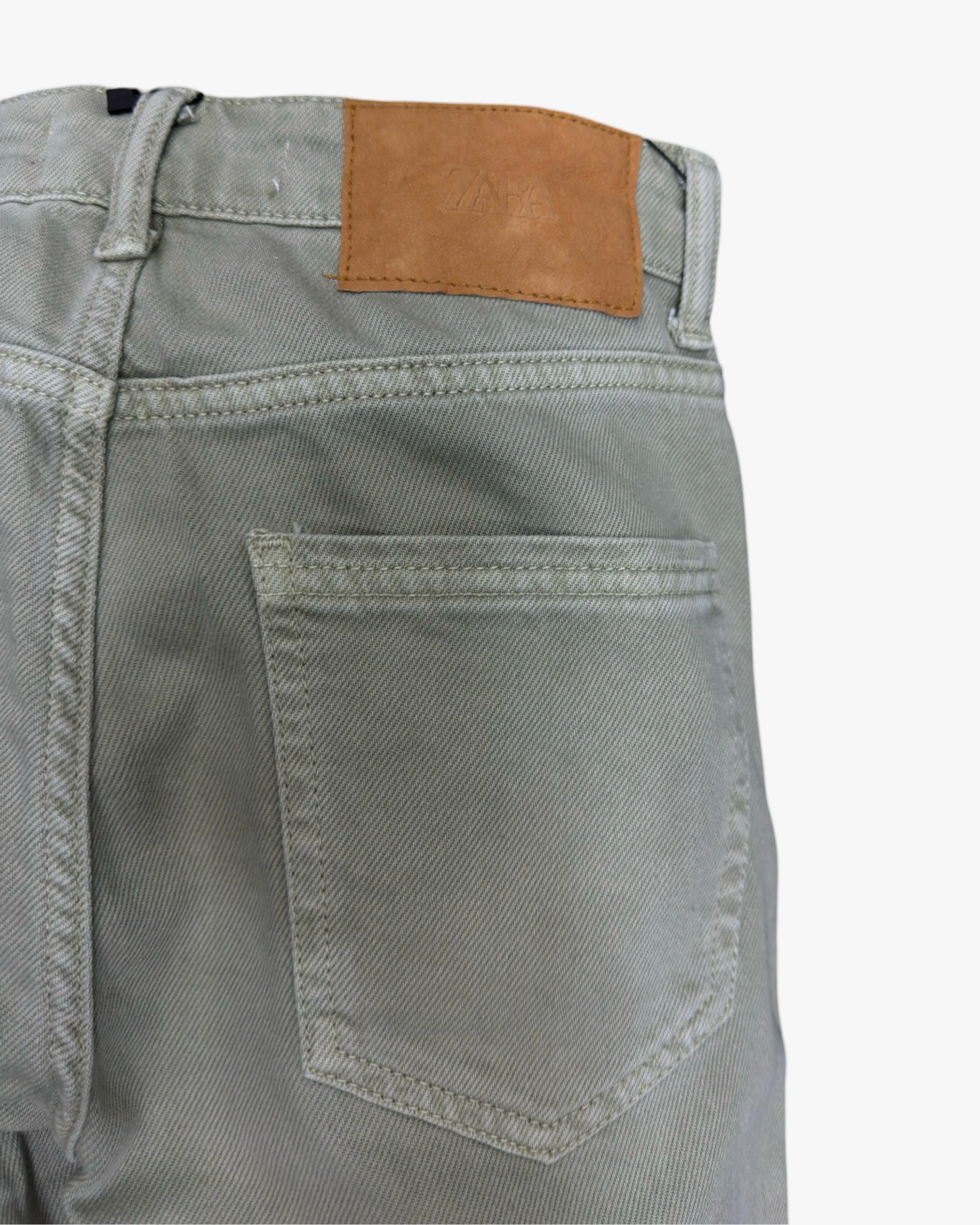 ZARA W22L30